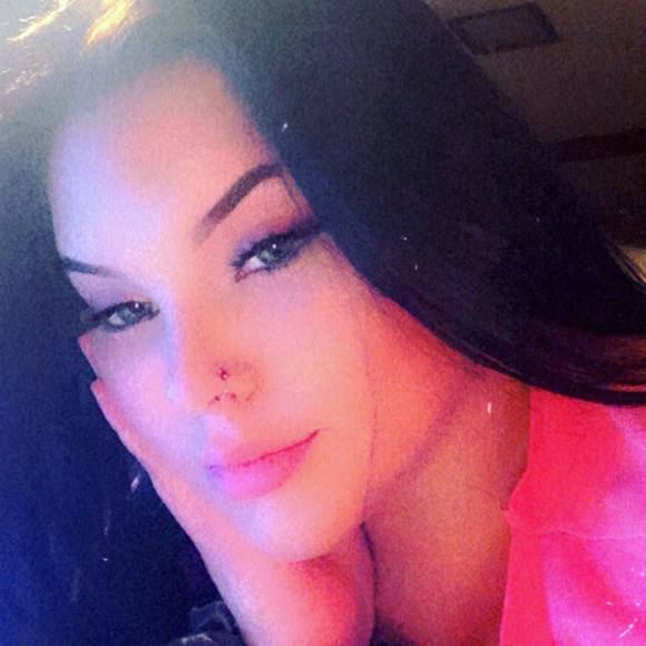 Meet your Posher, Lacie - Picture 1 of 1